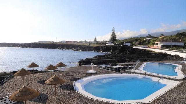 Azores Black Mountain House, Estudio E T2 Ilha Do Pico São Roque do Pico エクステリア 写真